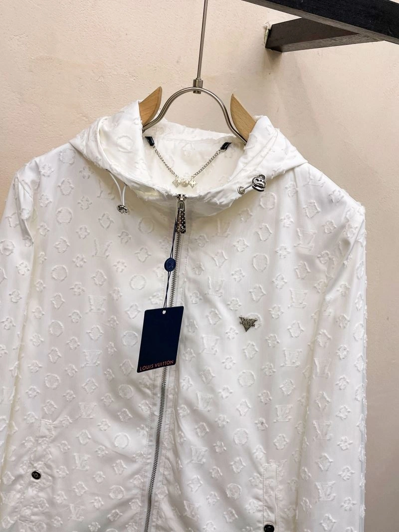 Louis Vuitton Outwear Sophisticated 132934