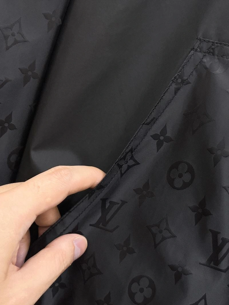 Louis Vuitton Outwear WrinkleFree 132905