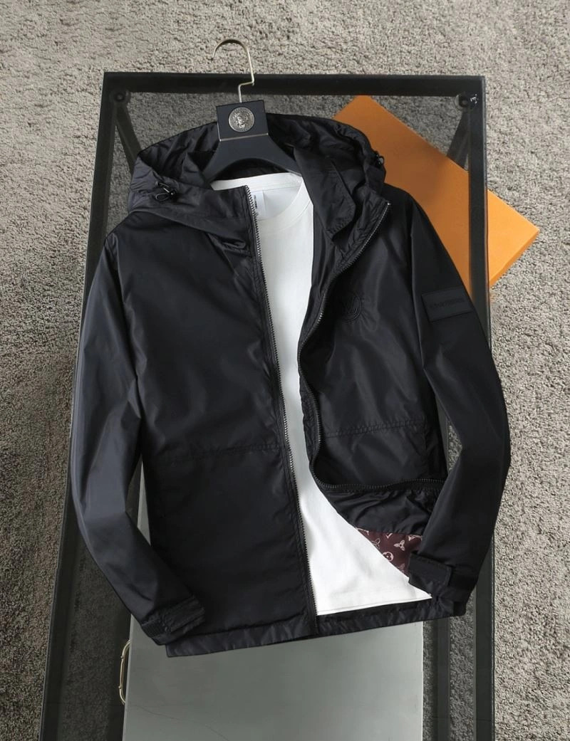 Louis Vuitton Outwear Classic 132911