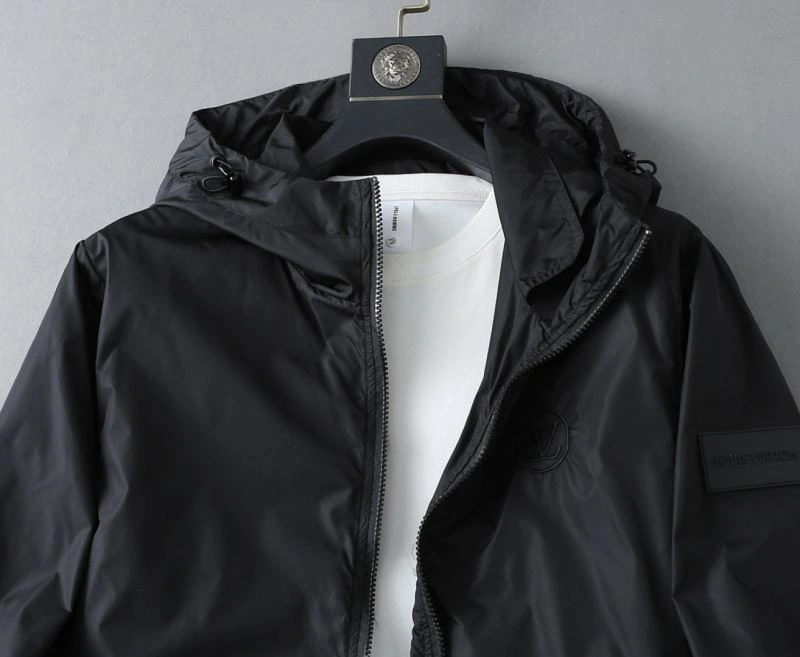 Louis Vuitton Outwear Classic 132911