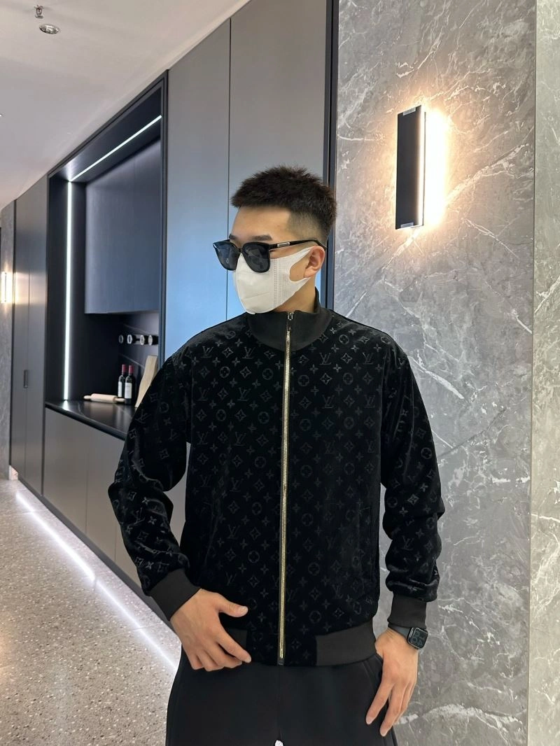 Louis Vuitton Outwear Affordable 132912