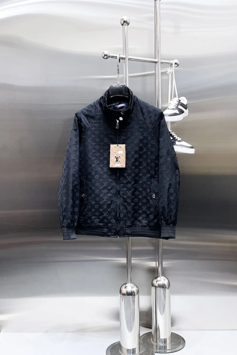 ZeroBulk Louis Vuitton Outwear 132900
