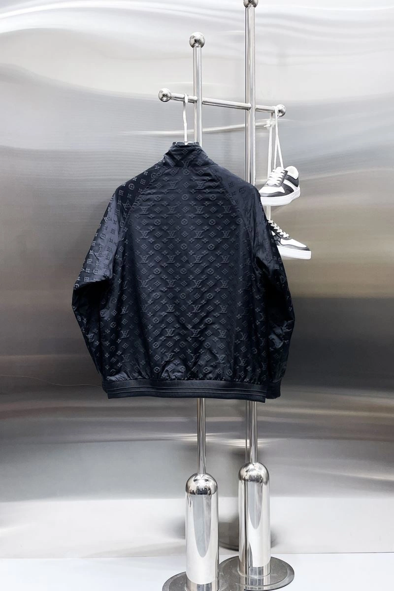 ZeroBulk Louis Vuitton Outwear 132900