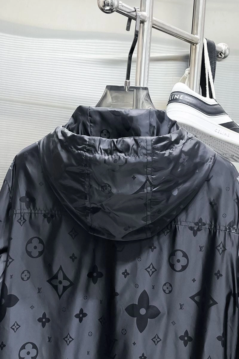 Louis Vuitton Outwear FreshLook 132896