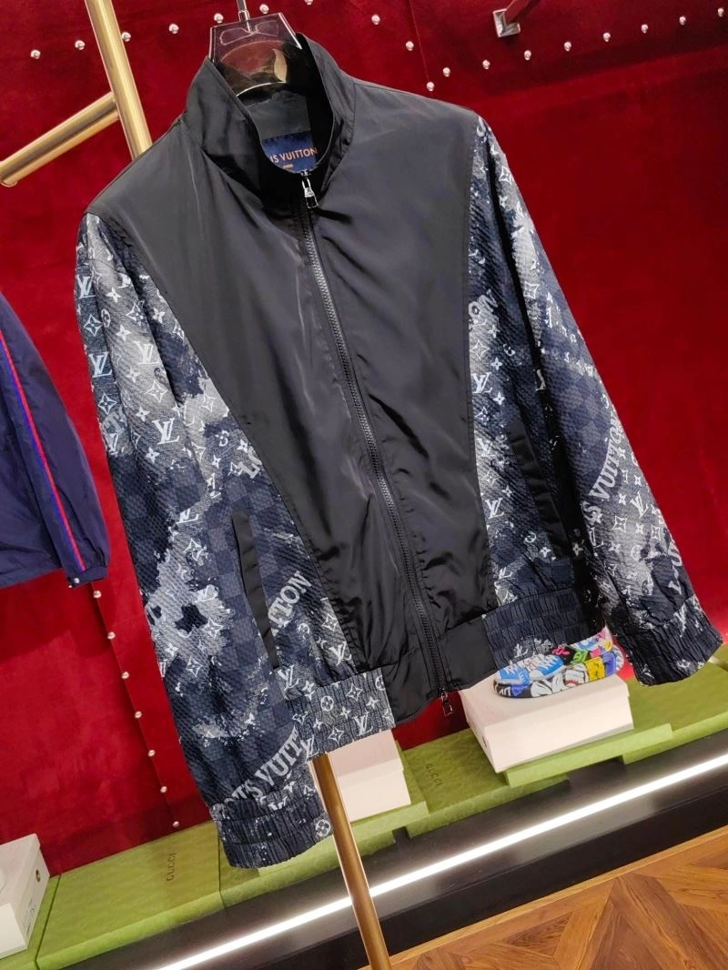 Louis Vuitton Outwear ZeroBulk 132876