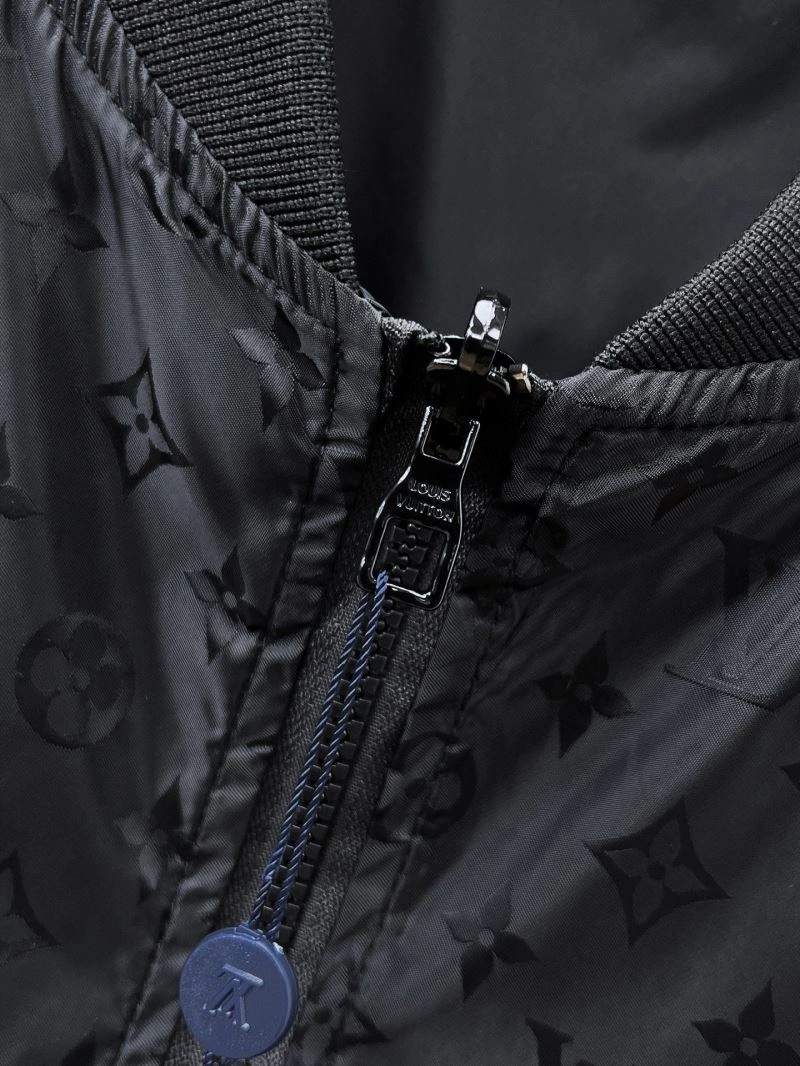 GoodFit Louis Vuitton Outwear 132886
