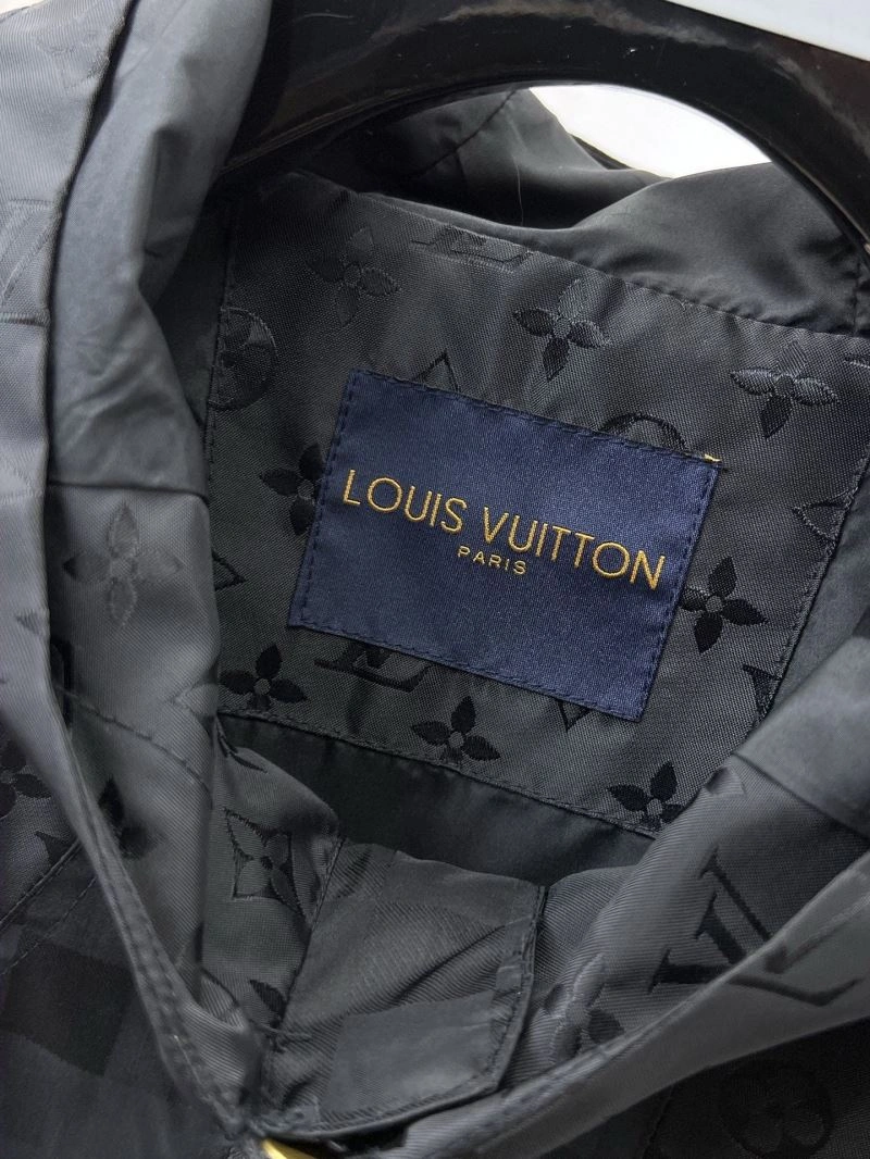 SmartChoice Louis Vuitton Outwear 132885
