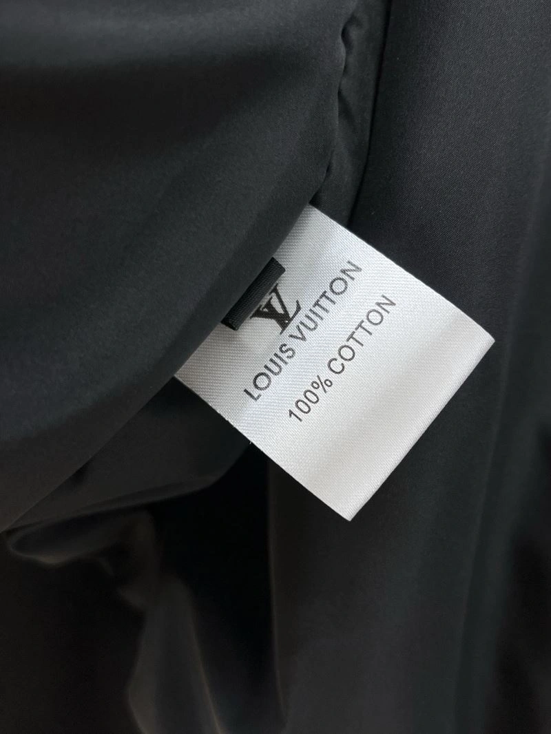 ZeroBulk Louis Vuitton Outwear 132882