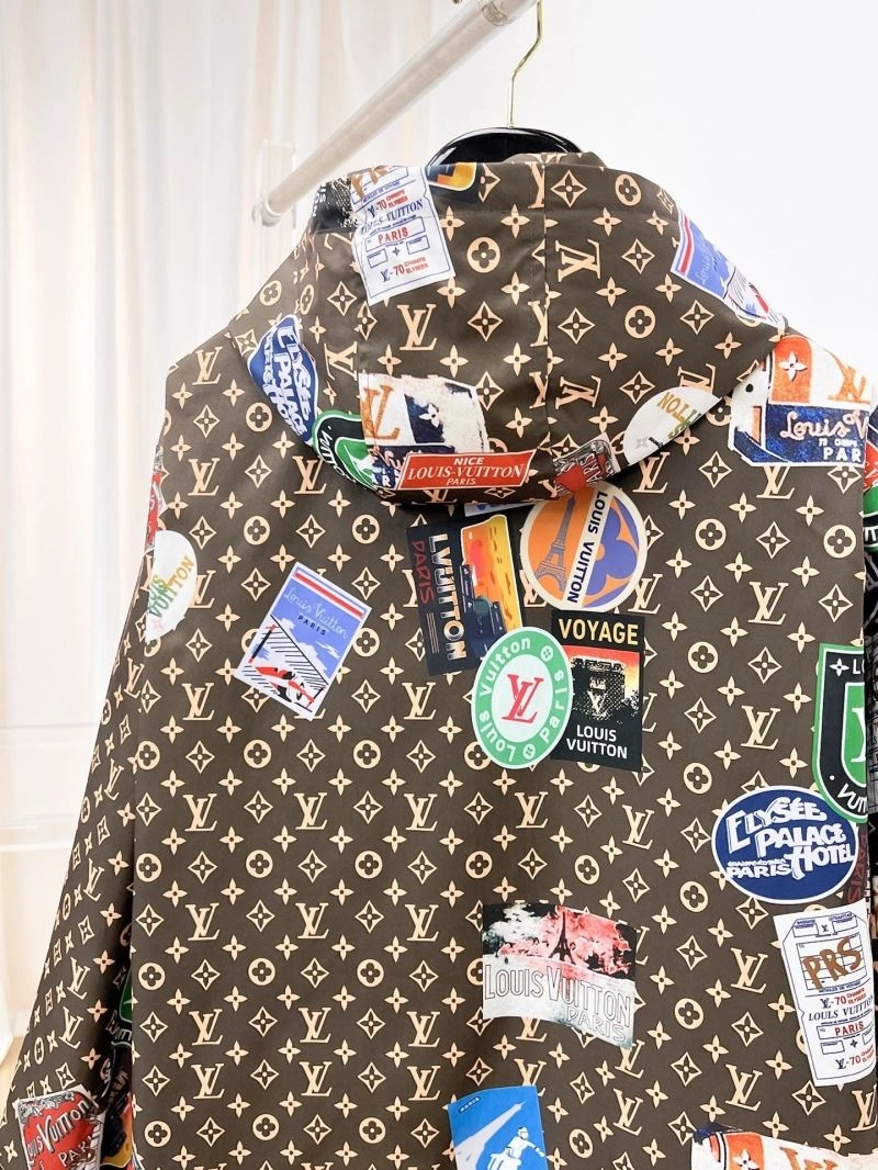 Refined Louis Vuitton Outwear 132880