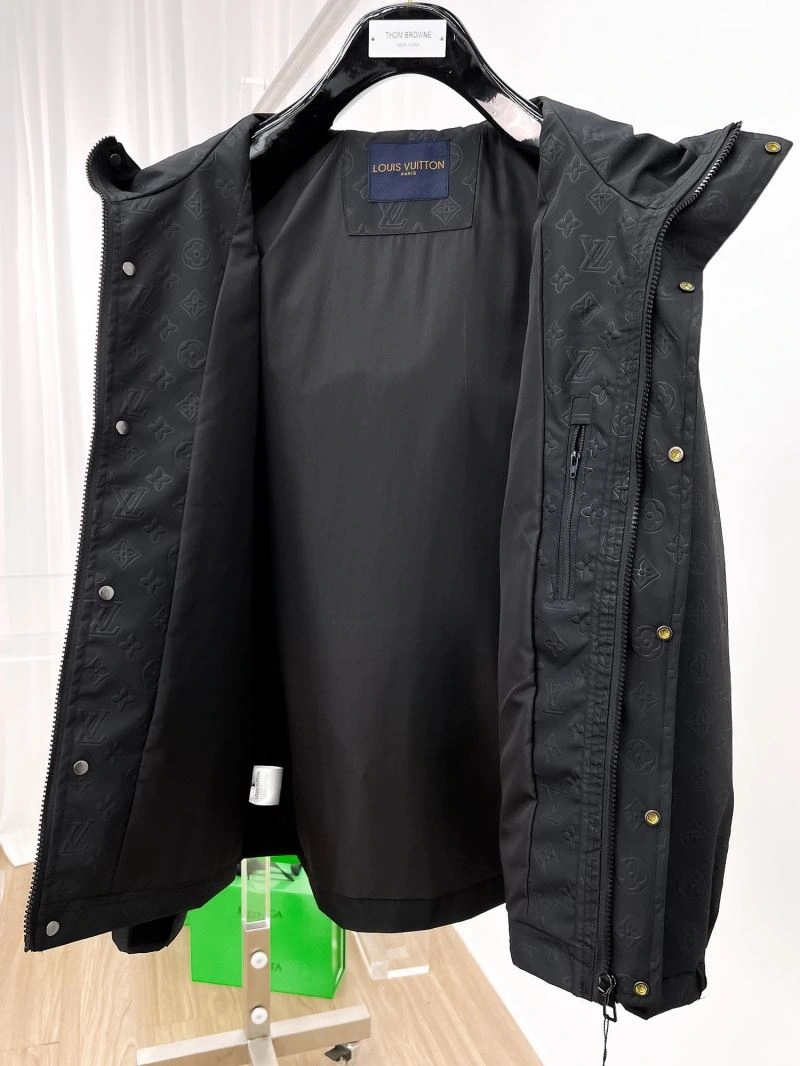 Louis Vuitton Outwear Contemporary 132890