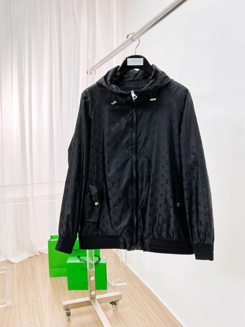 Louis Vuitton Outwear MoistureWicking 132871