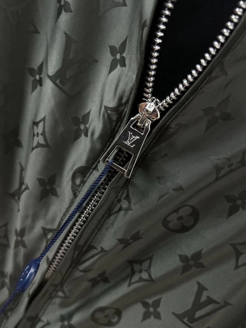 Functional Louis Vuitton Outwear 132869