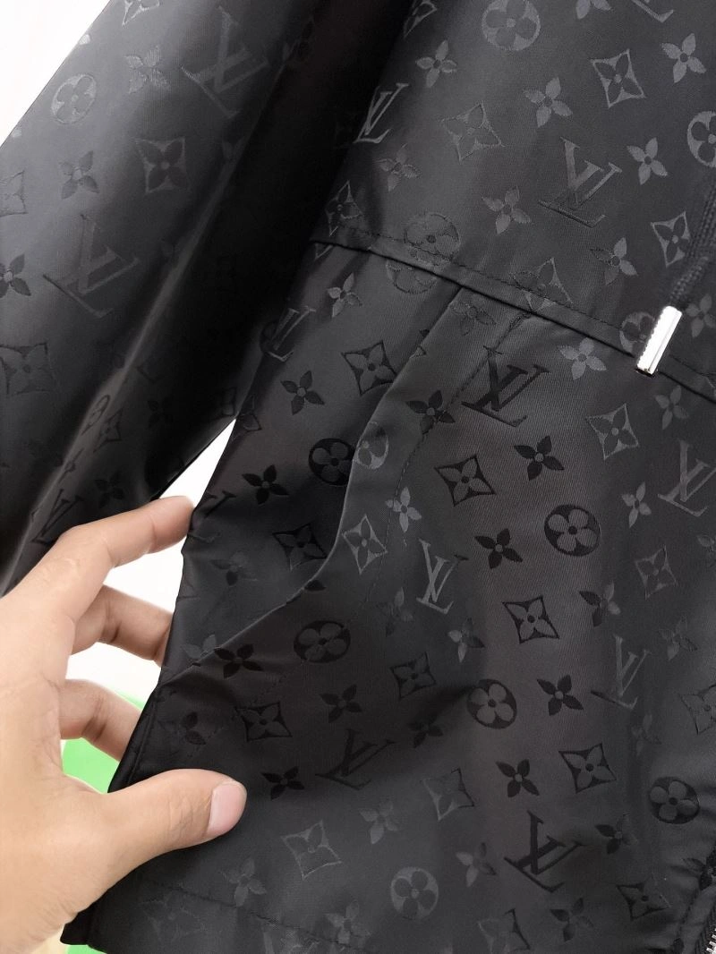Louis Vuitton Outwear WrinkleFree 132895