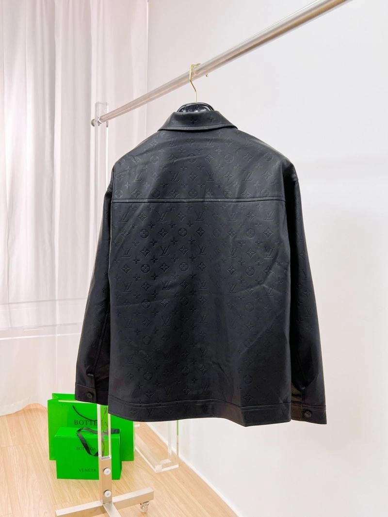Louis Vuitton Outwear Youthful 132878