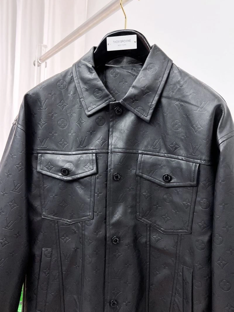 Louis Vuitton Outwear Youthful 132878