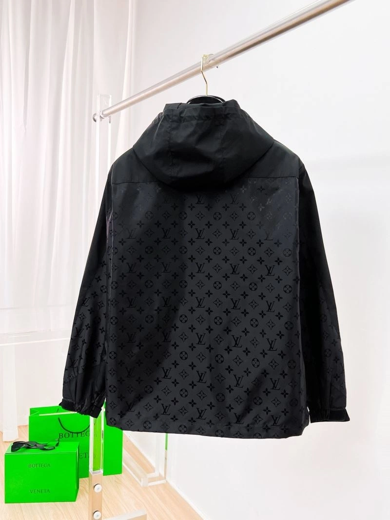 SunProtective Louis Vuitton Outwear 132867