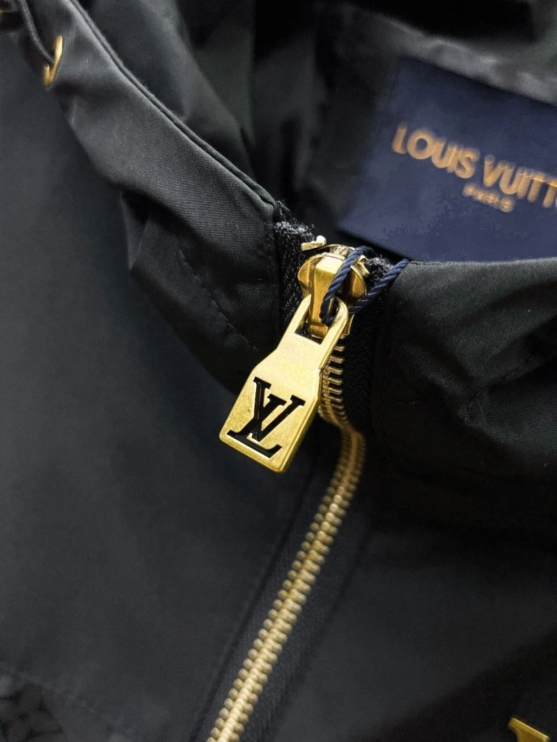 SunProtective Louis Vuitton Outwear 132867