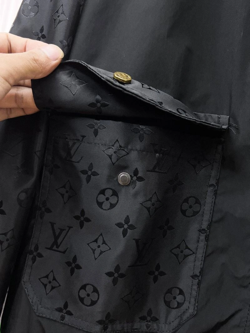 Louis Vuitton Outwear Stretchable 132862