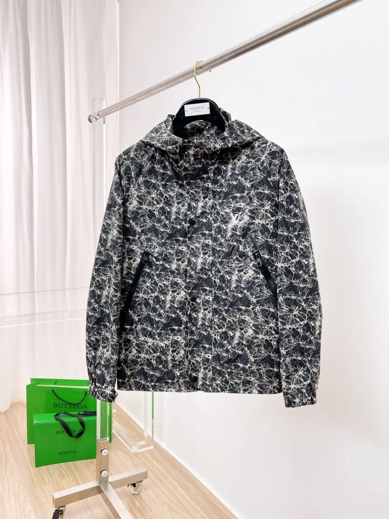 Louis Vuitton Outwear EyeCatching 132861
