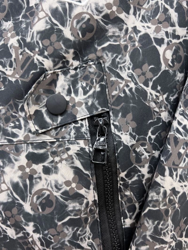 Louis Vuitton Outwear EyeCatching 132861