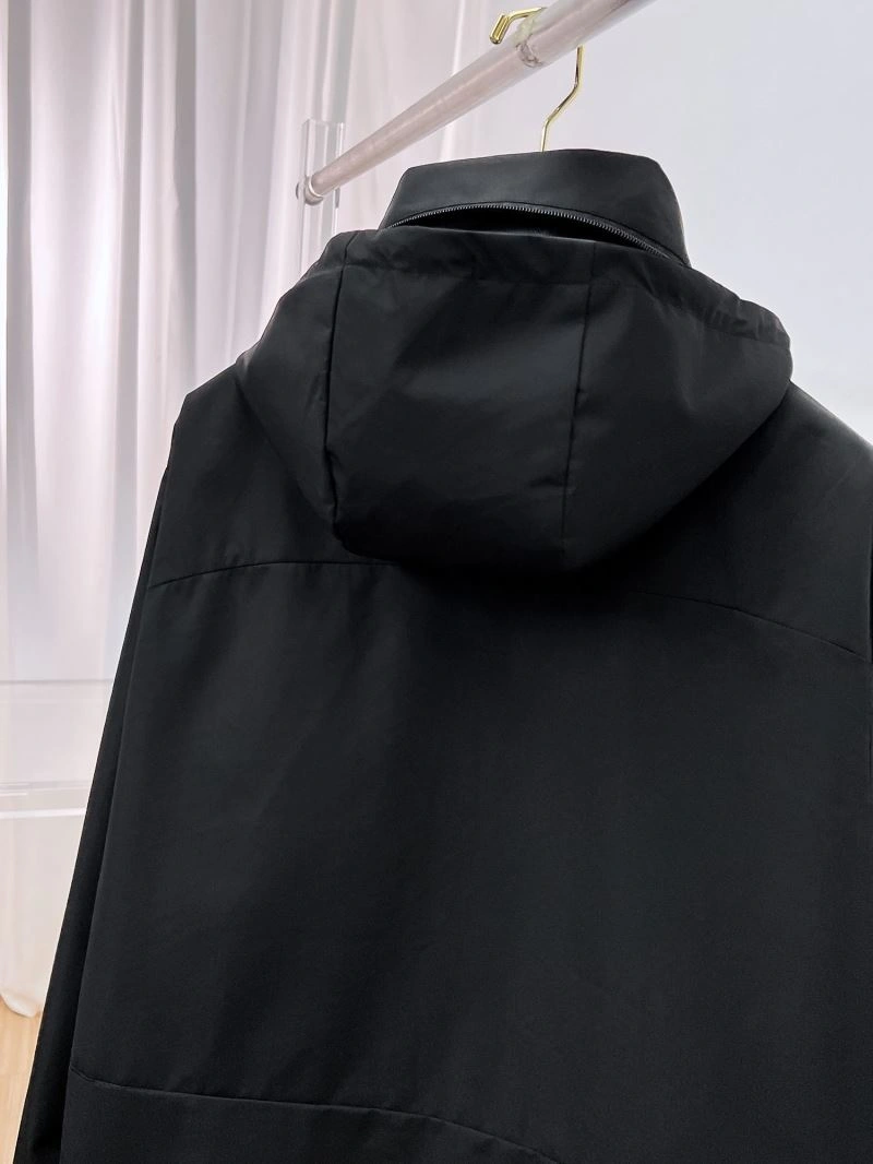 ZipUp Louis Vuitton Outwear 132864