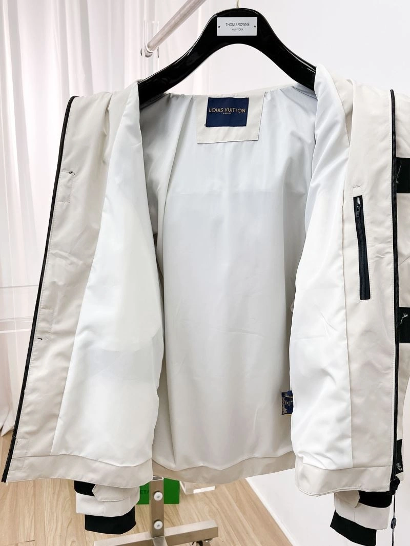 Affordable Louis Vuitton Outwear 132858