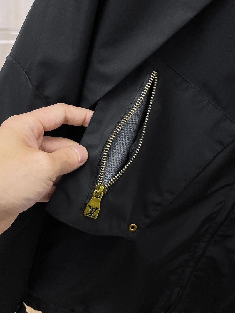 Louis Vuitton Outwear Packable 132857