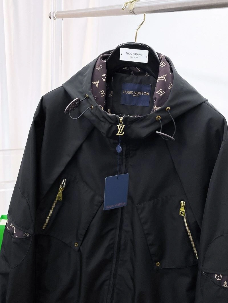 Louis Vuitton Outwear Packable 132857