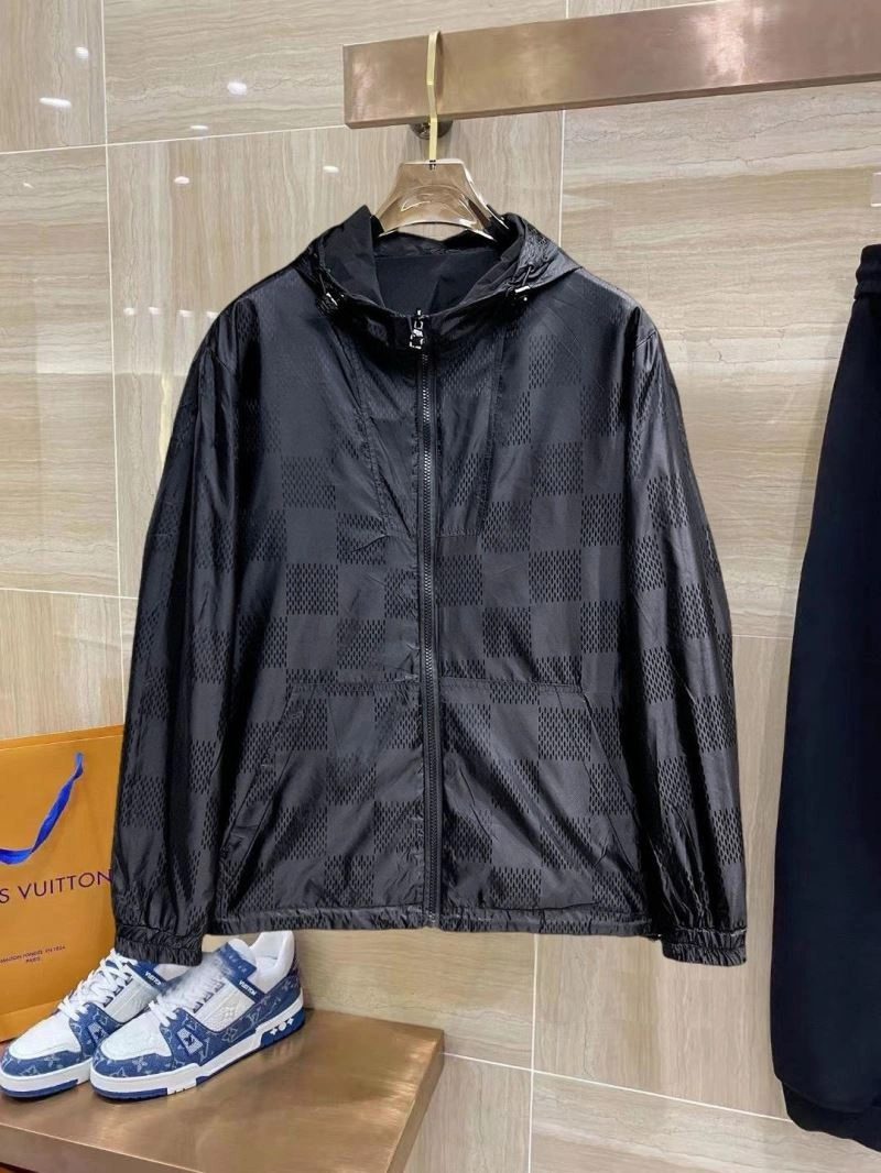 Louis Vuitton Outwear Effortless 132851
