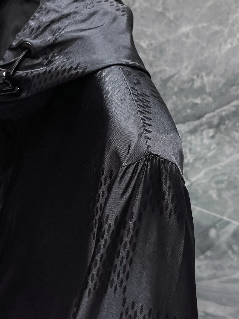 Louis Vuitton Outwear Effortless 132851