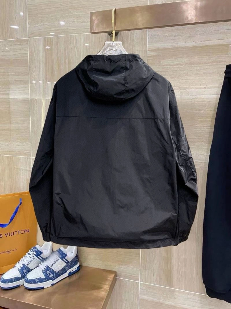 Louis Vuitton Outwear Effortless 132851