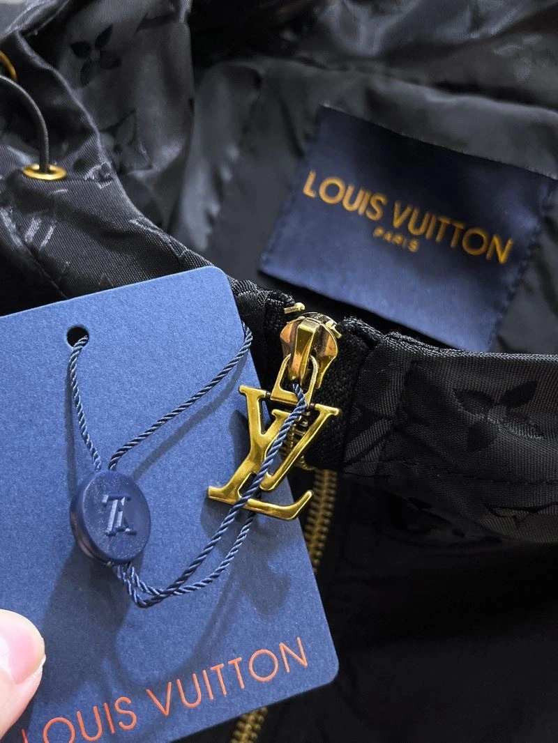 GoAnywhere Louis Vuitton Outwear 132846