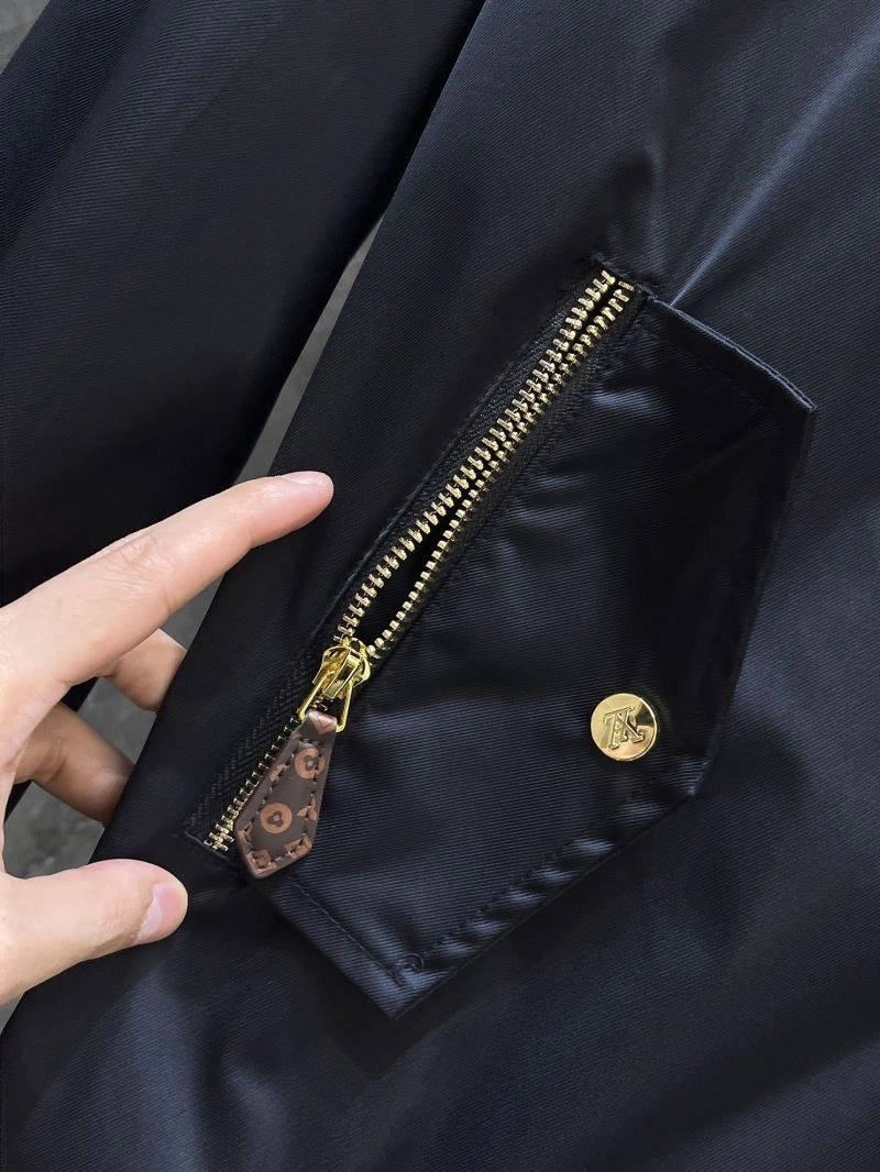 Vibrant Louis Vuitton Outwear 132850