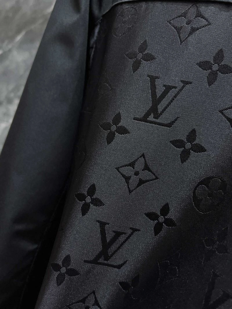 Louis Vuitton Outwear Durable 132844