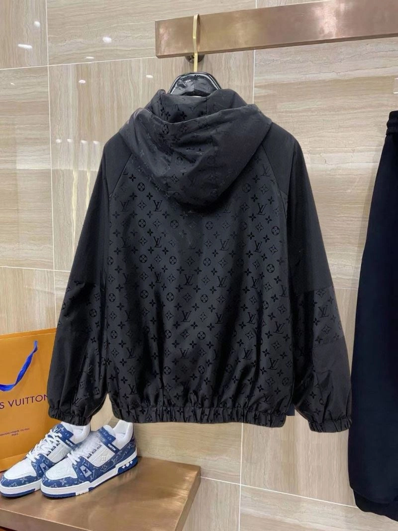 Louis Vuitton Outwear MoistureWicking 132855