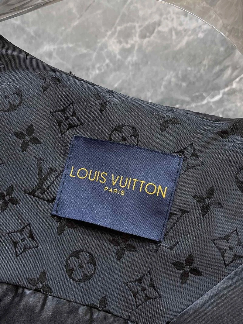 Louis Vuitton Outwear MoistureWicking 132855