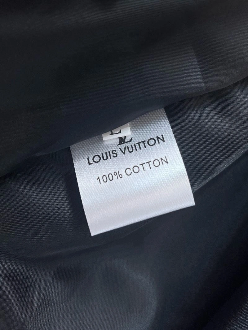 Louis Vuitton Outwear MoistureWicking 132855