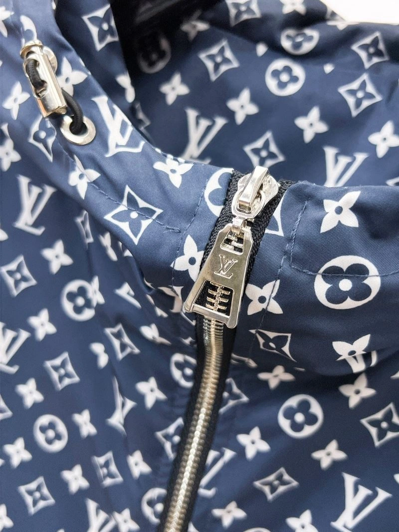Louis Vuitton Outwear Seasonal 132847