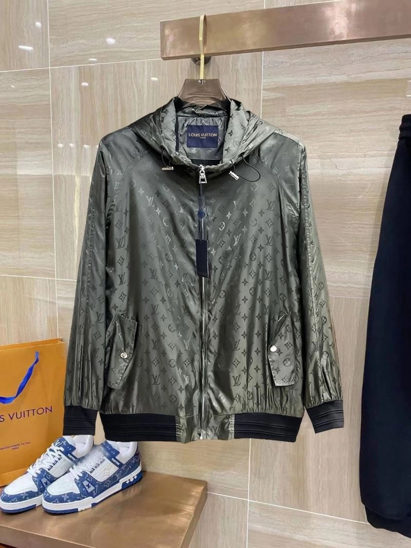 Functional Louis Vuitton Outwear 132838