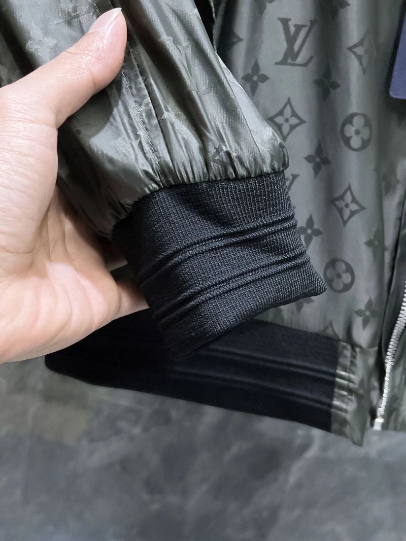 Functional Louis Vuitton Outwear 132838