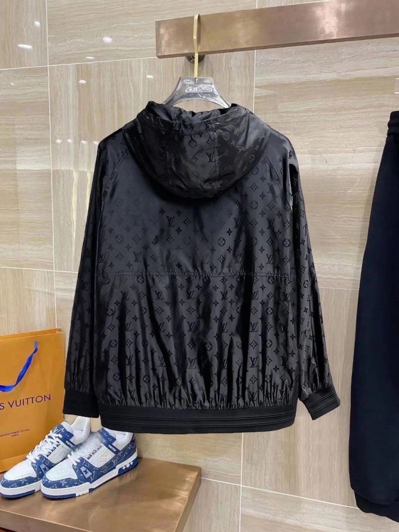 SunProtective Louis Vuitton Outwear 132845