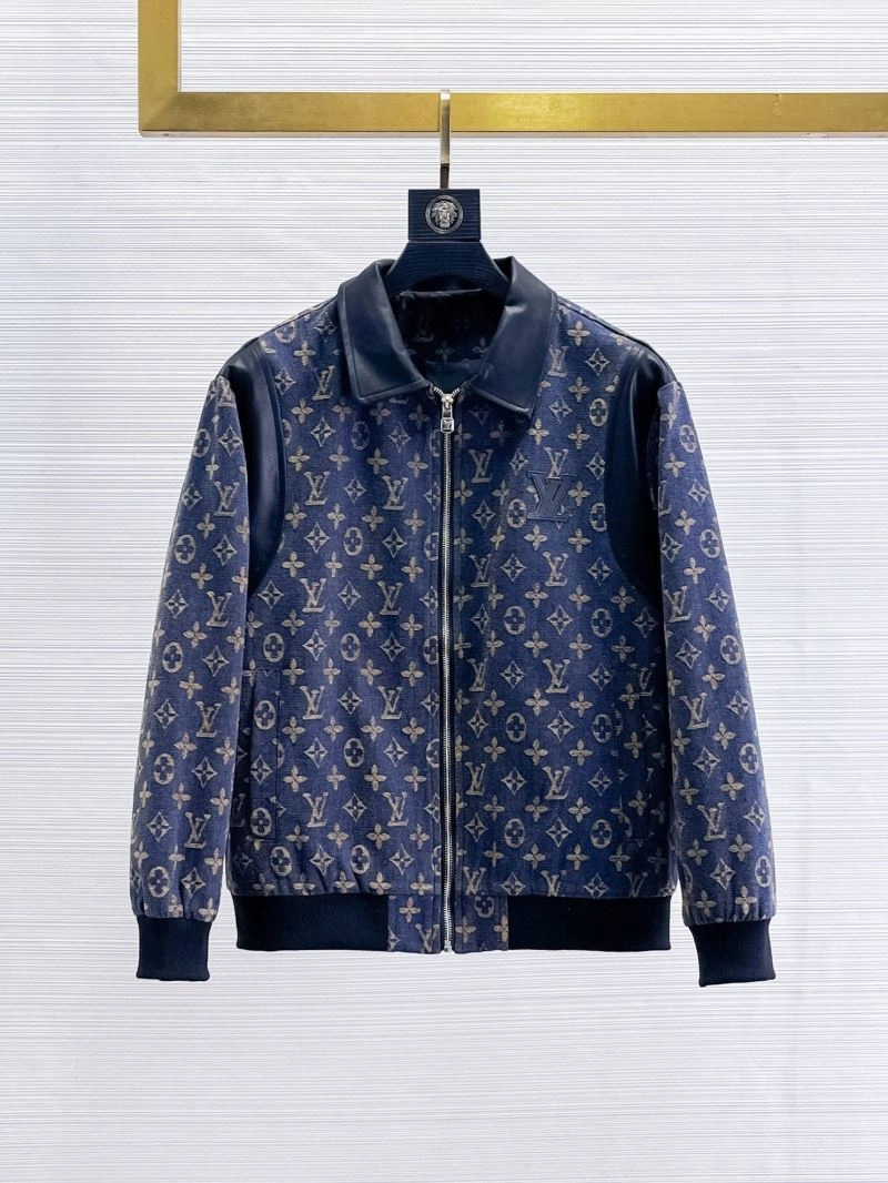 Sporty Louis Vuitton Outwear 132842