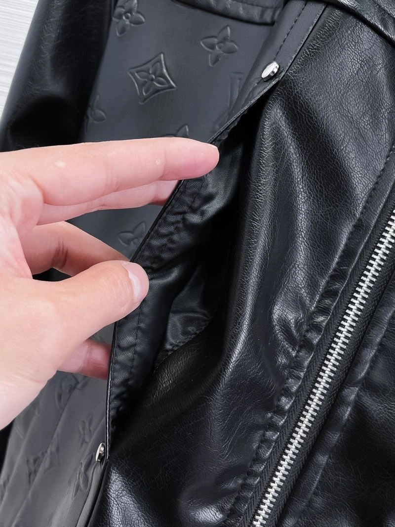 Louis Vuitton Outwear Reliable 132827