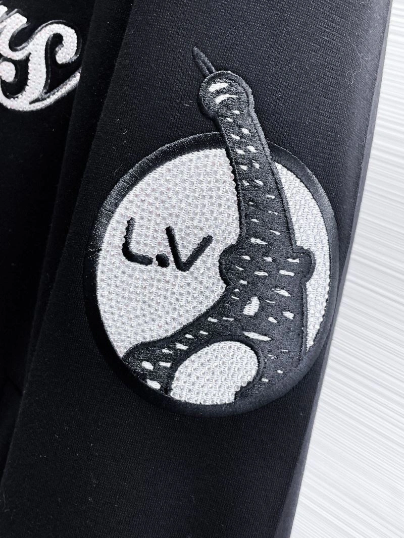 SunProtective Louis Vuitton Outwear 132841