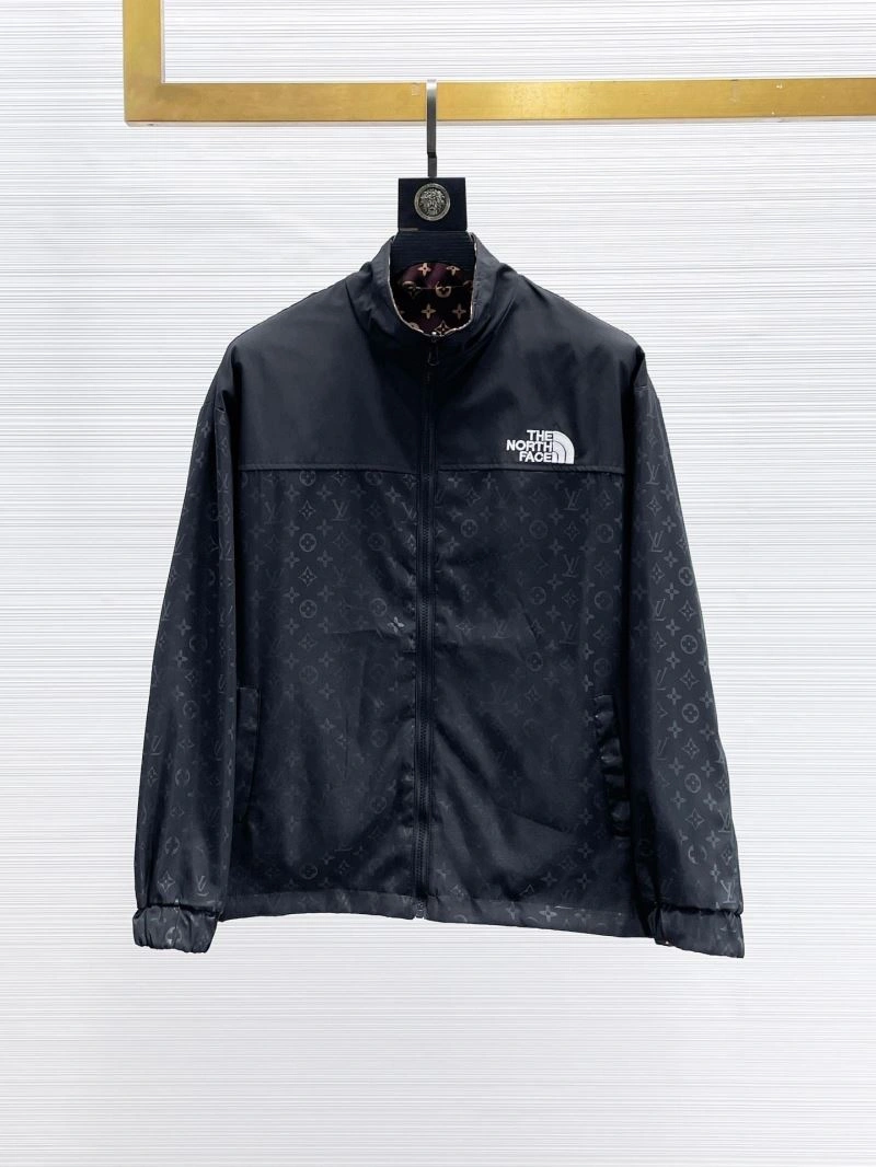 Modern Louis Vuitton Outwear 132830