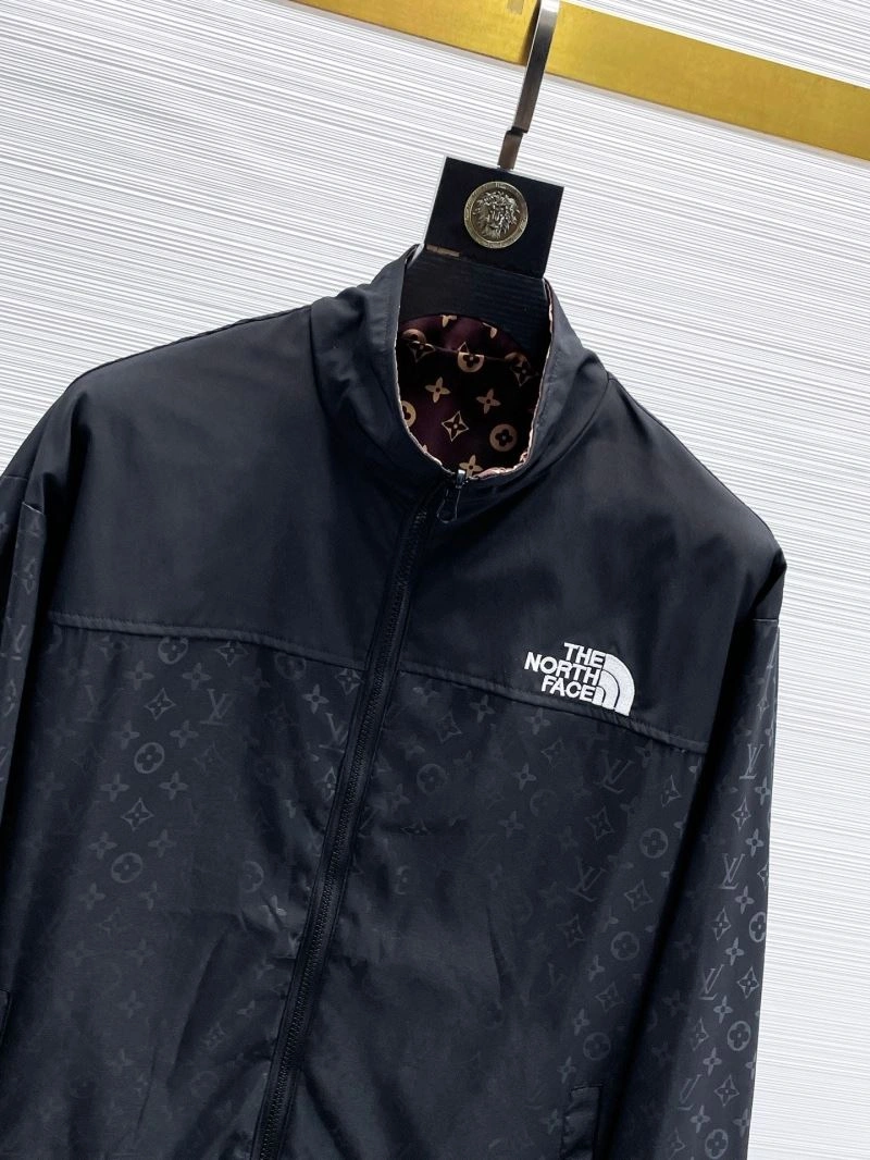 Modern Louis Vuitton Outwear 132830