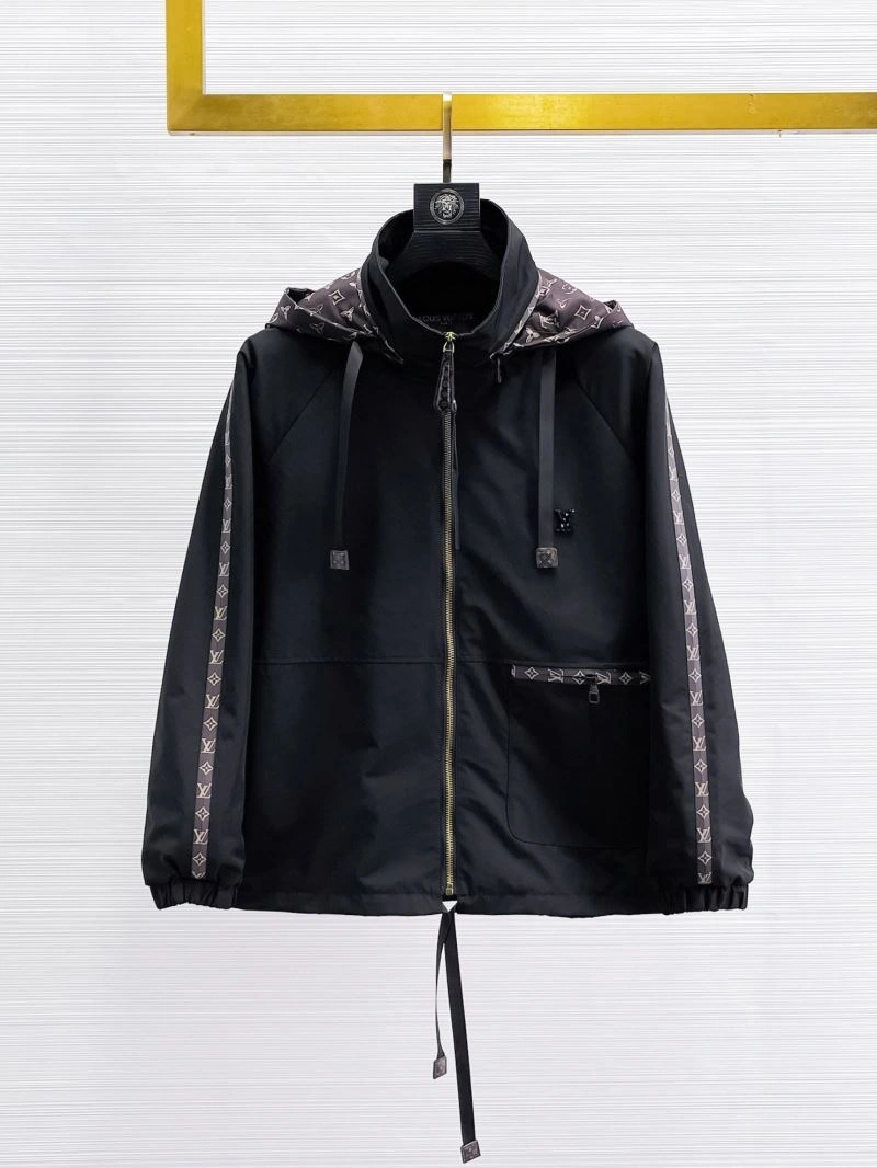 Louis Vuitton Outwear Lightweight 132852