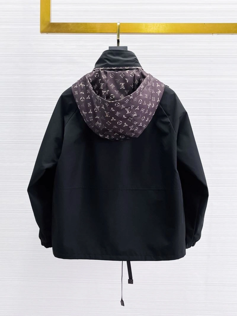 Louis Vuitton Outwear Lightweight 132852