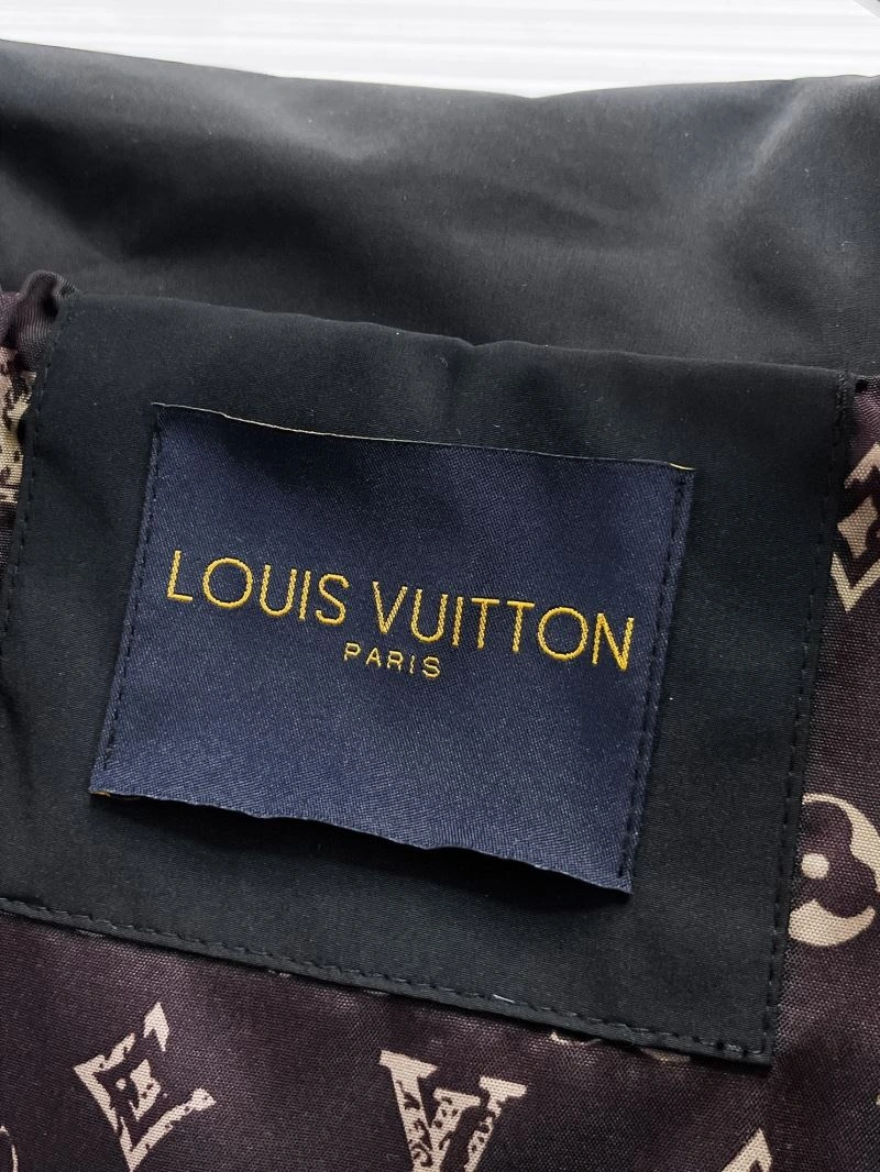 Louis Vuitton Outwear Lightweight 132852