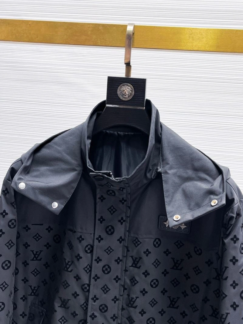 Unique Louis Vuitton Outwear 132831